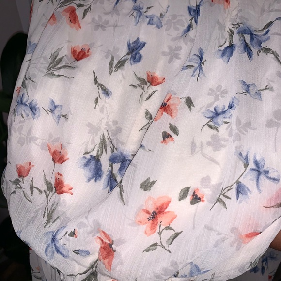 NEW HOLLISTER off-shoulder romper - Picture 4 of 5